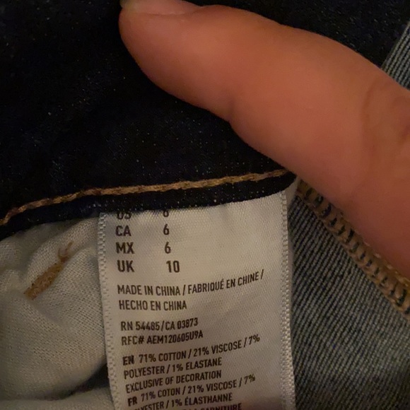 American Eagle Jean Shorts - Picture 4 of 4